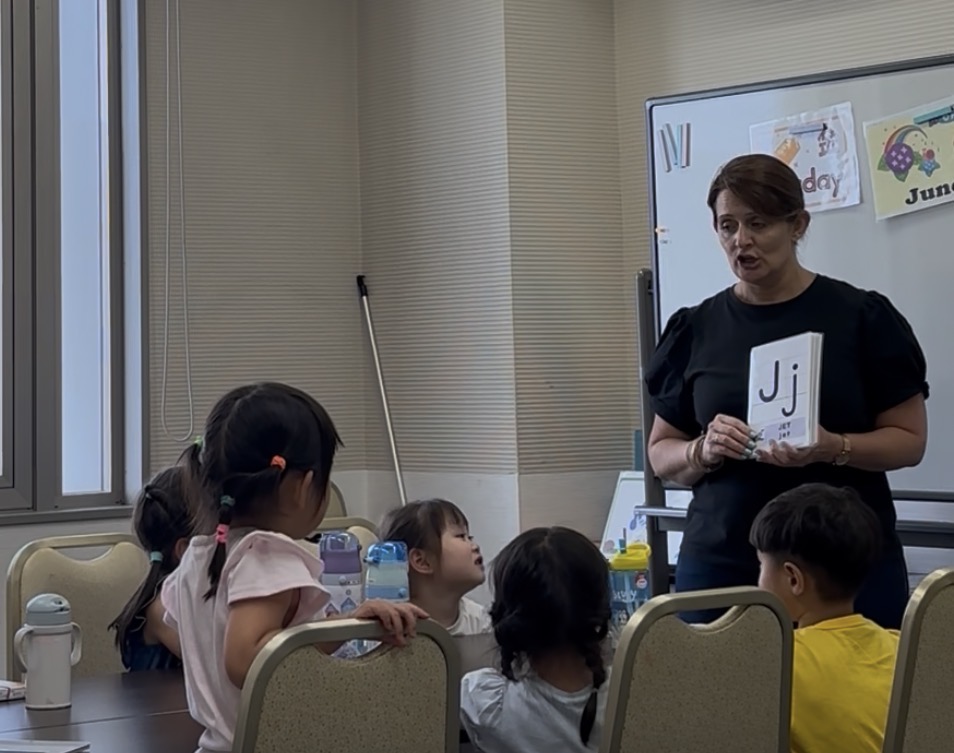 ネイティブ先生による楽しいレッスンで自然と英語を話せる土台をつくる｜南草津・瀬田・膳所の子ども英会話教室HAPPY　BEAR English（ハッピーベアイングリッシュ）